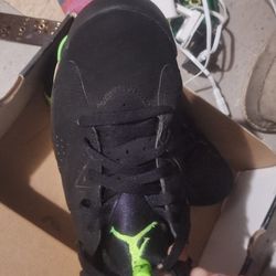 Shoes Jordan 6 Retro Electric Green 
