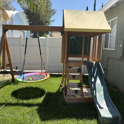 FREE kids swing set
