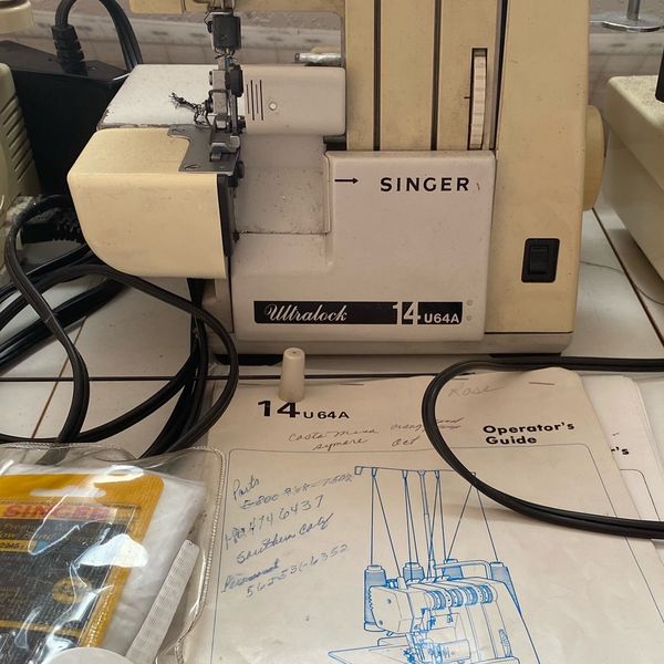 SINGER 14u Serger Ultralock Sewing Machine 14U64A 4 Spool for Sale in