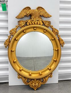 Beautiful vintage convex Federal Mirror