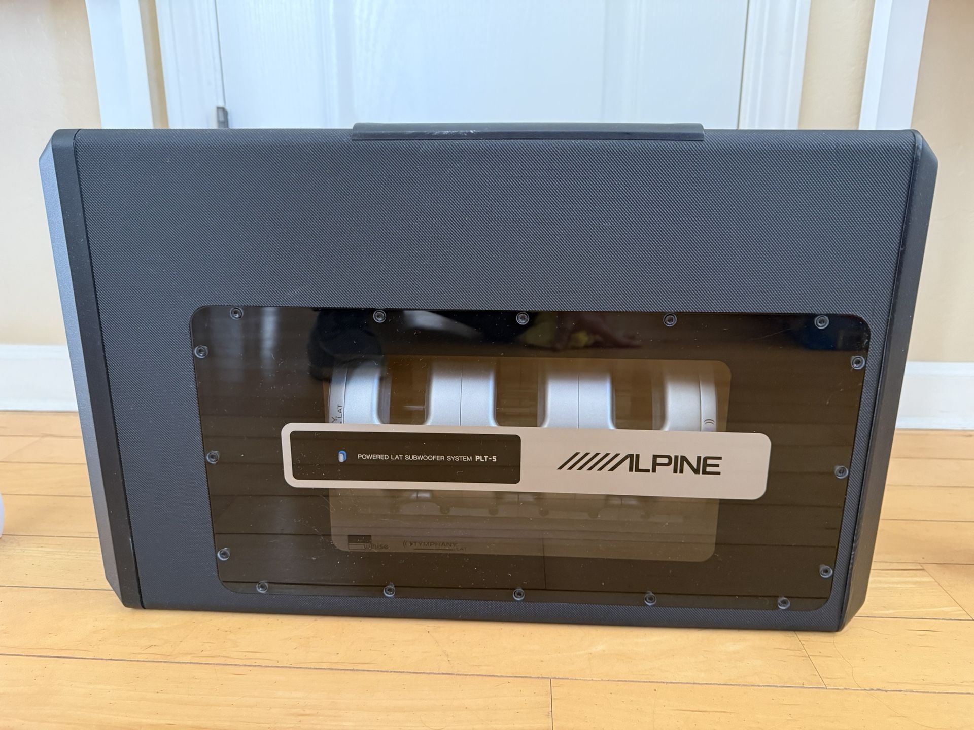 Alpine PLT-5 Powered LAT Subwoofer