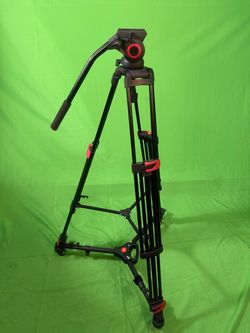 Neewer TP75 Professional Video Tripod with Fluid Head + Dolly Wheels