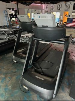 Precor Commercial Treadmill TRM-700