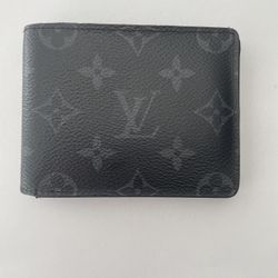 Louis Vuitton Wallet - Black