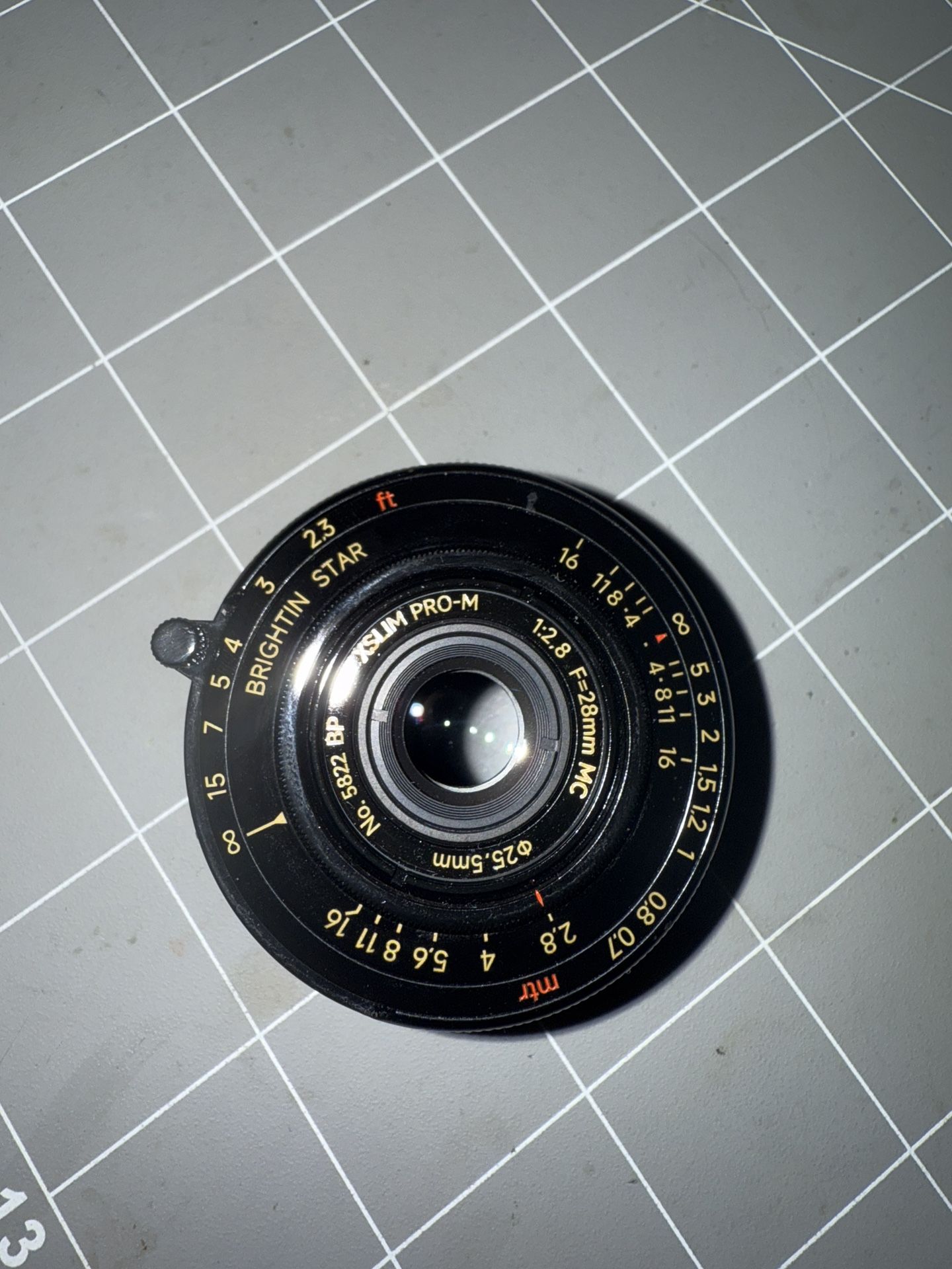 Brightin Star 28mm F2.8