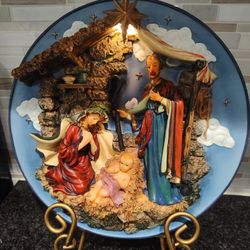 Nativity Plate With Stand 