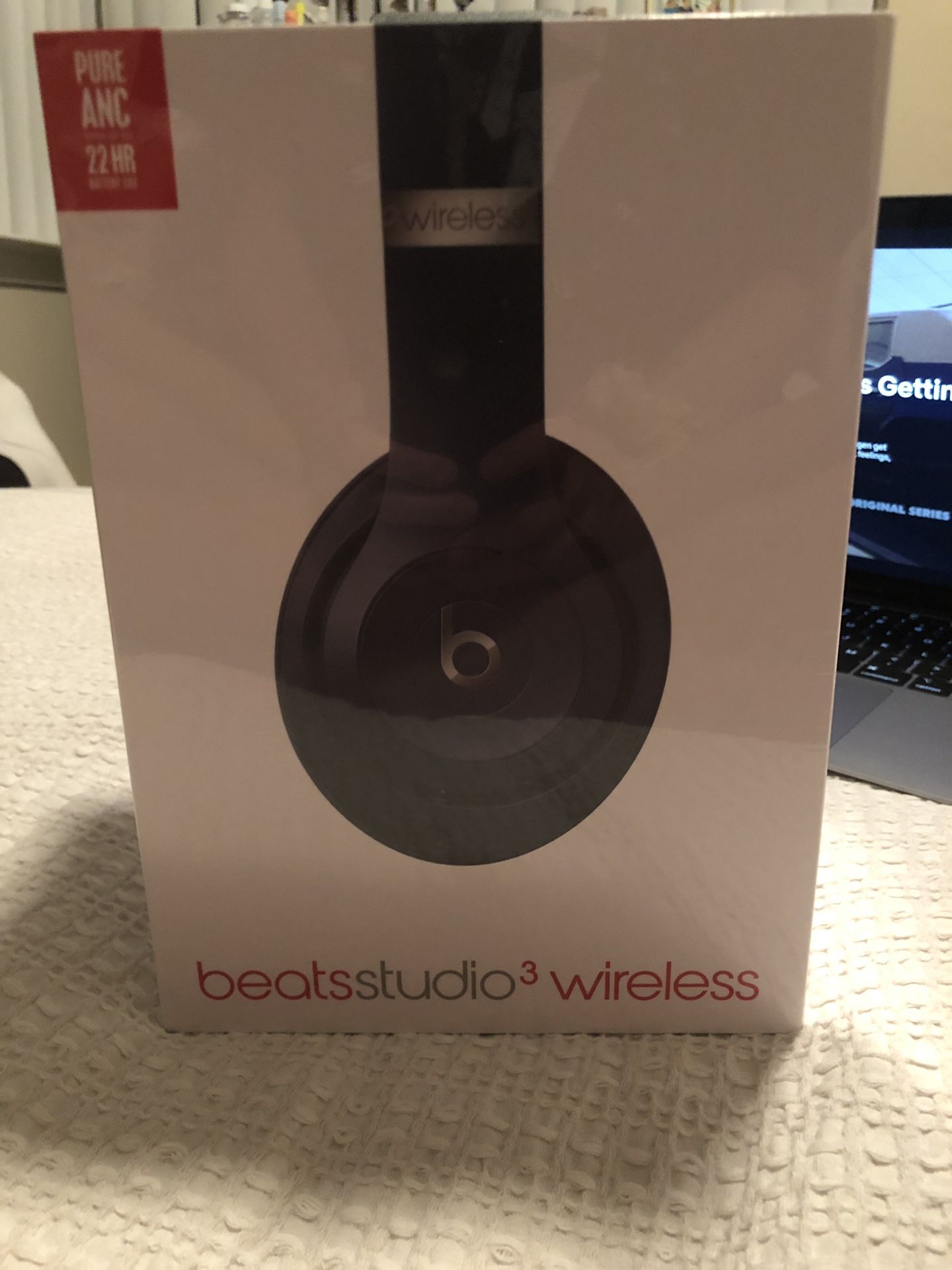 Beats studio 3 wireless headphones (brand new still in original packaging)