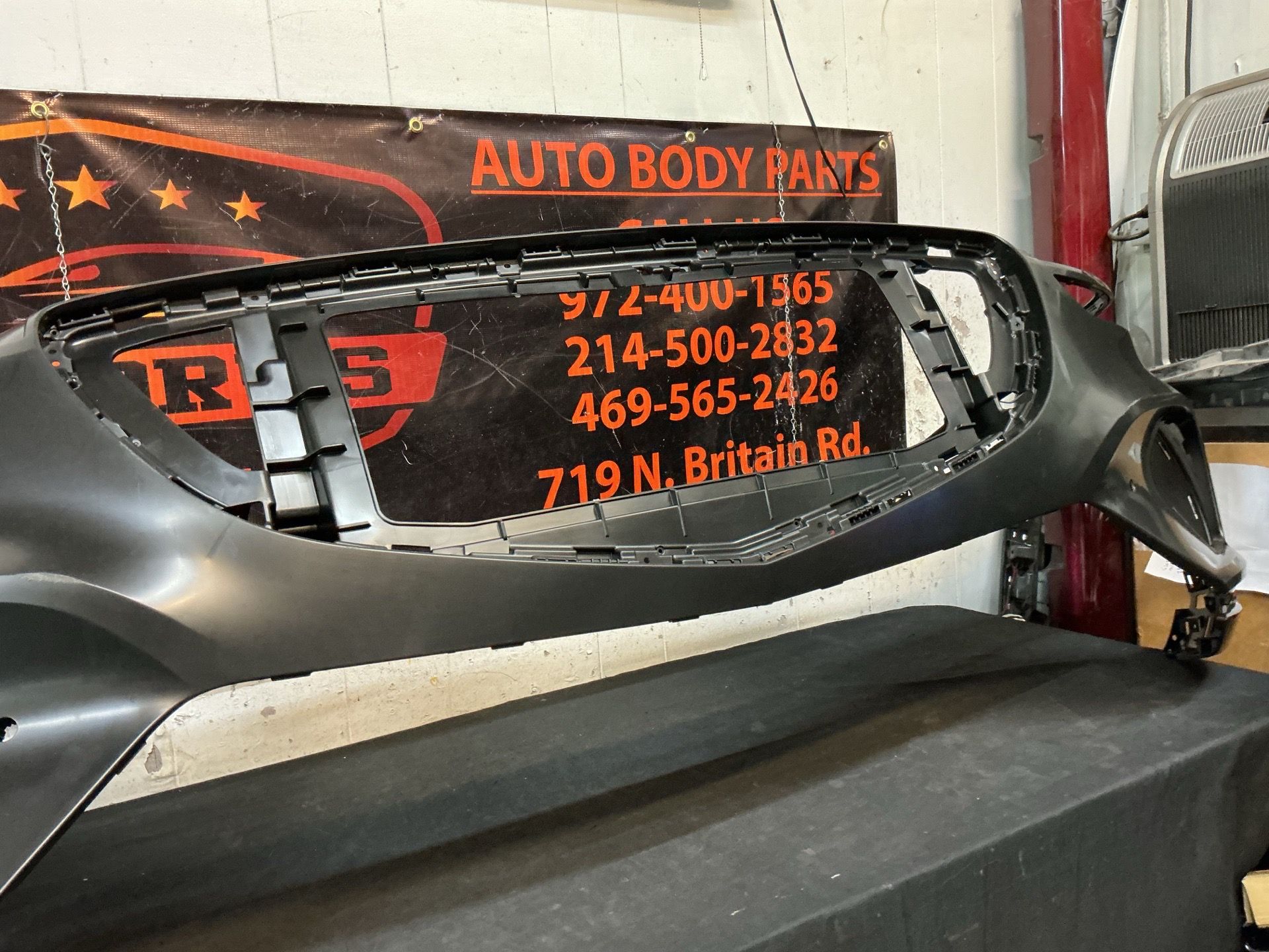 HYUNDAI GENESIS GV70 FRONT BUMPER 2022-2025 OEM
