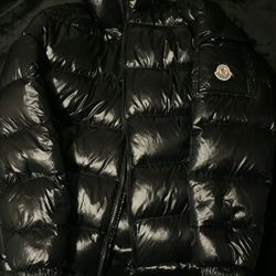 Moncler Puffer Jacket 