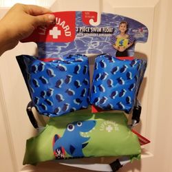 $ 5 each Toddler boy/ girl lifejackets