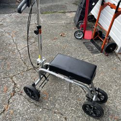Knee Scooter Steerable Knee Walker 
