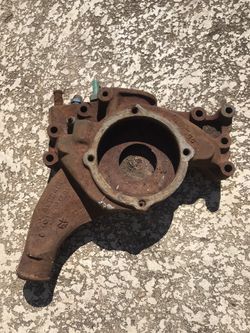 Big block Chrysler water pump housing