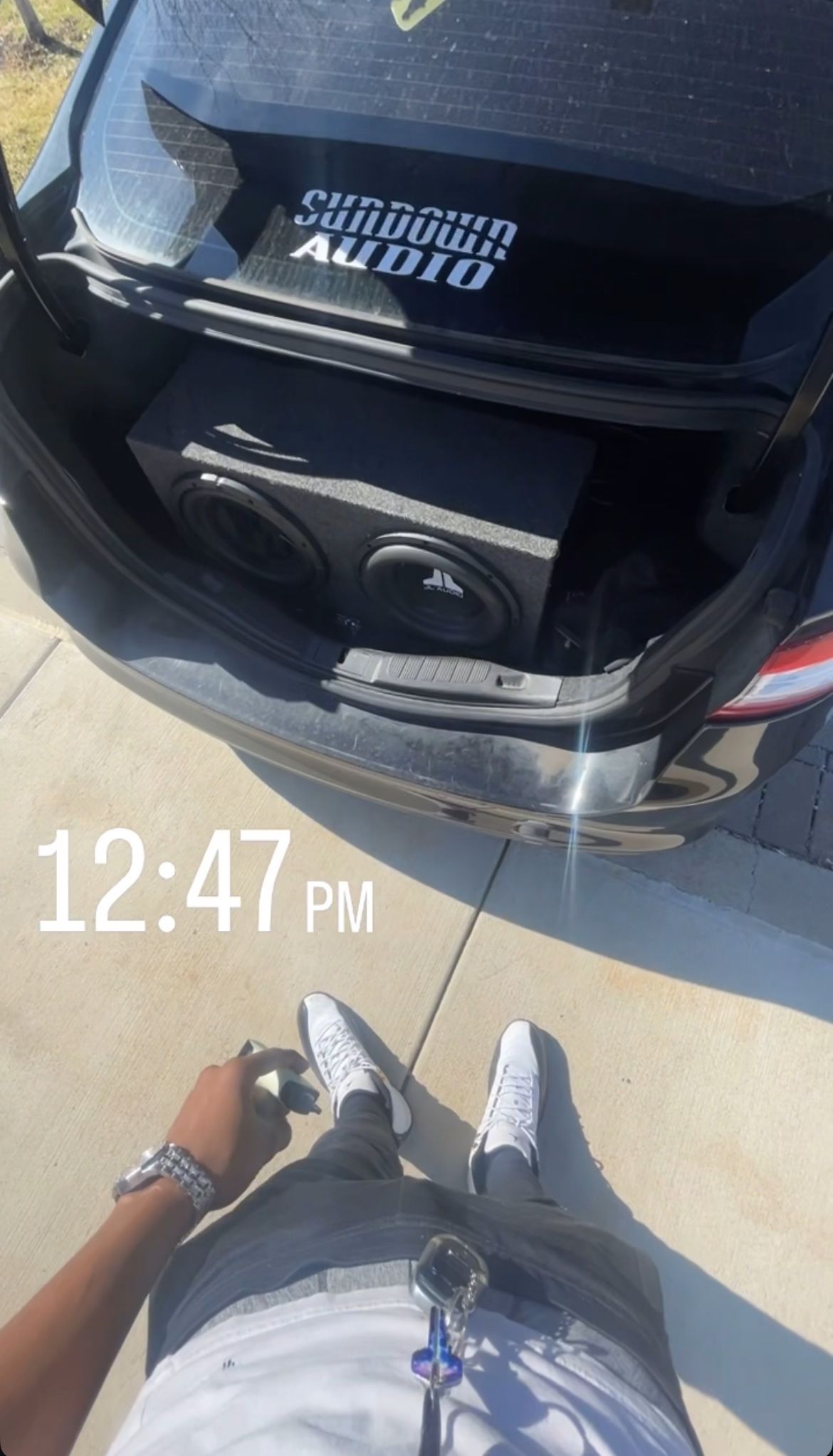 2 12s Subwoofers In Sealed Box