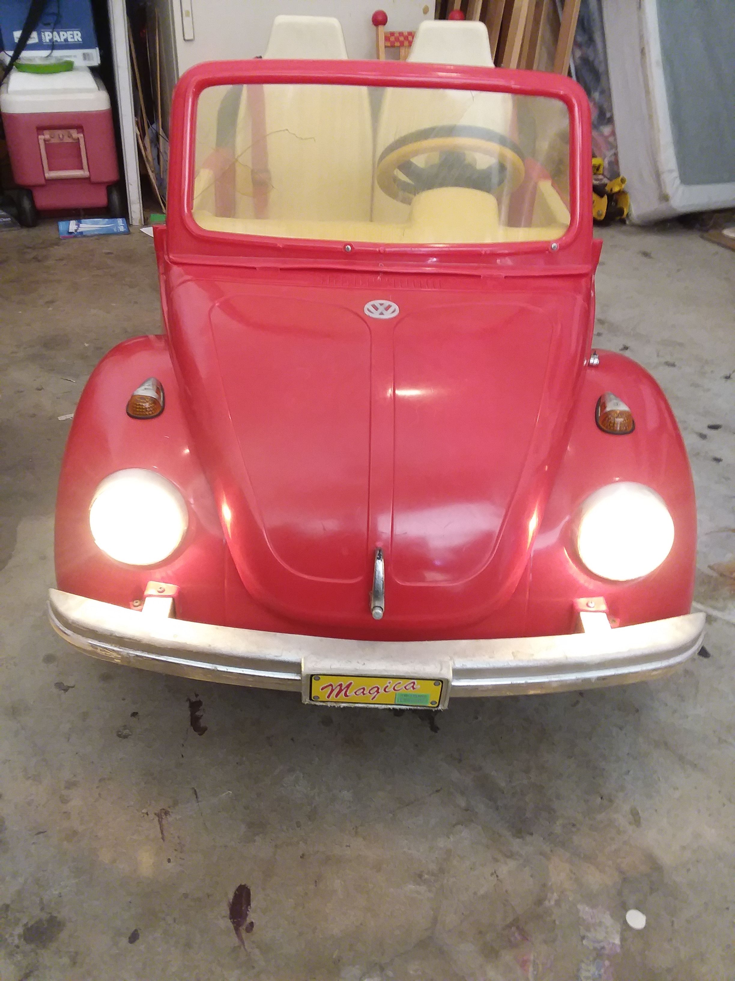 Vintage 1980s Peg Perego Magica VW Bettle