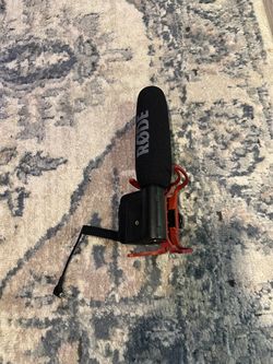 Used RODE VideoMic Camera-Mount Shotgun Microphone With Shockmount