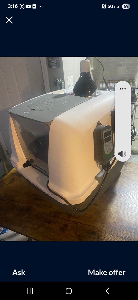 Puppy incubator