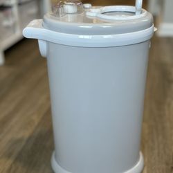 Brand New Diaper Pail 