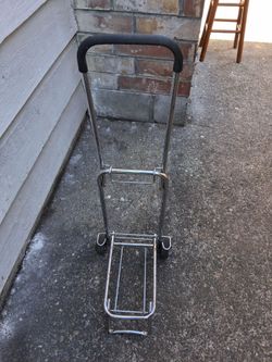 Foldable hand cart