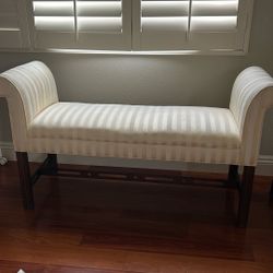 Ethan Allen Vintage Upholstery Window Bench 