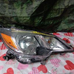 21-23 Mitsubishi Mirage Right Headlight 