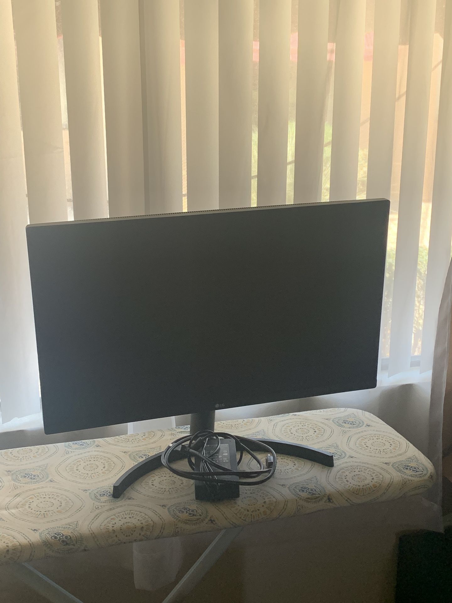 LG 27QN600-B 27” QHD (2560x1440) IPS Computer Monitor With FreeSync