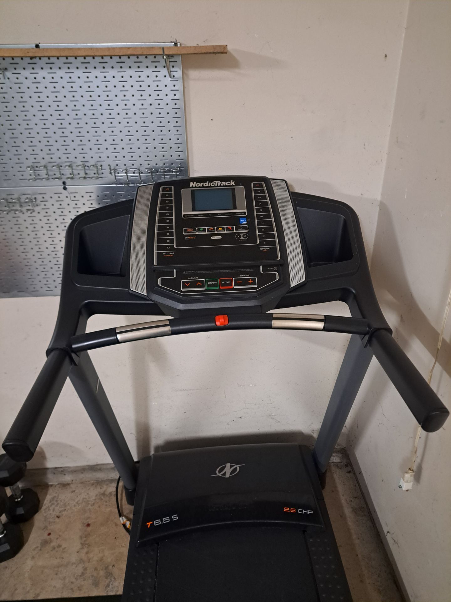 NordicTrack T 6.5 S; Treadmill for Running and Walking with 5” Display and SpaceSaver Design