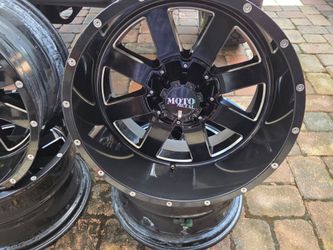 Moto Metal Gloss Black Milled Wheels