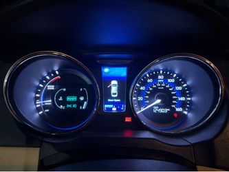 Hyundai Sonata Hybrid Limited BlueDr  2013