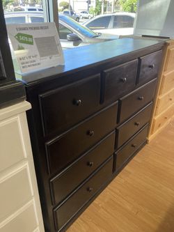 Spacious Strong 9D Chest
