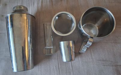 Stainless Steel Cocktail Shaker Bar Set
