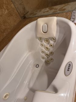 Aquatic Jet Tub
