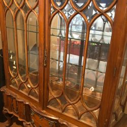 Antique China hutch/cabinet