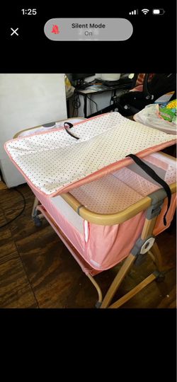 Baby Changing Table with Bassinet