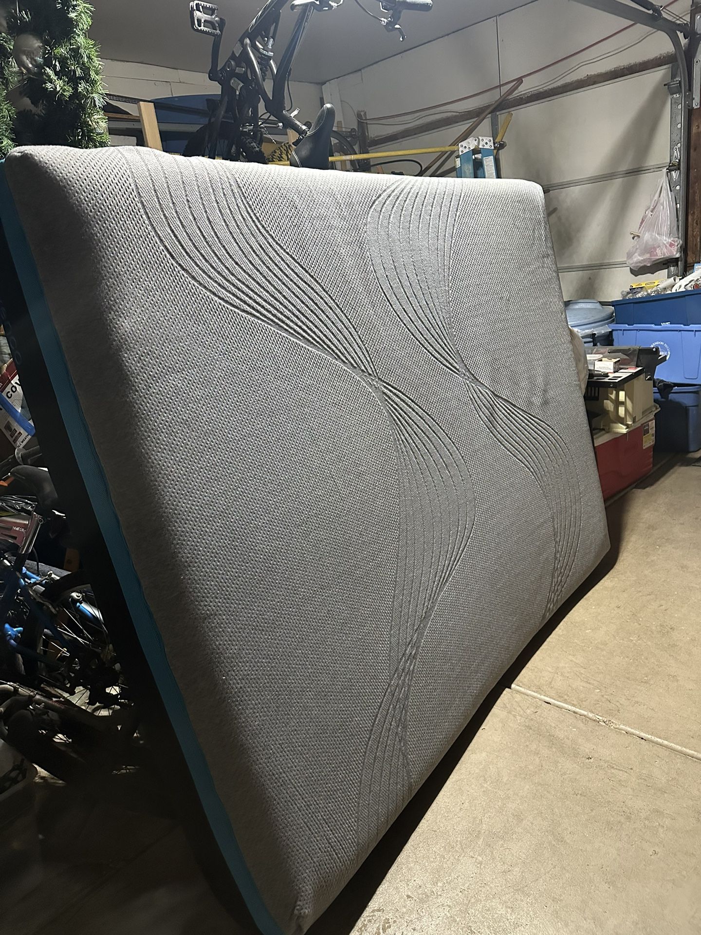 Hybrid Mattress 12” Queen Size