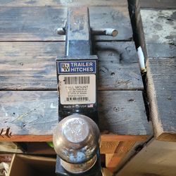 B&W 16,000 lb trailer hitch