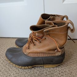 L.L. Bean Women's Bean Boots, 6" Size 7