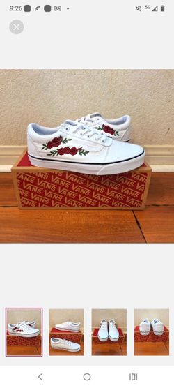 Vans multiple sizes read below