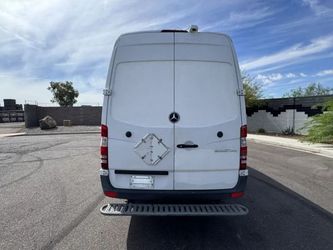 2014 Mercedes-Benz Sprinter 2500 Cargo