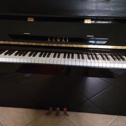 Kawai Upright Piano For Sale