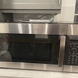 Microwave With Fan 
