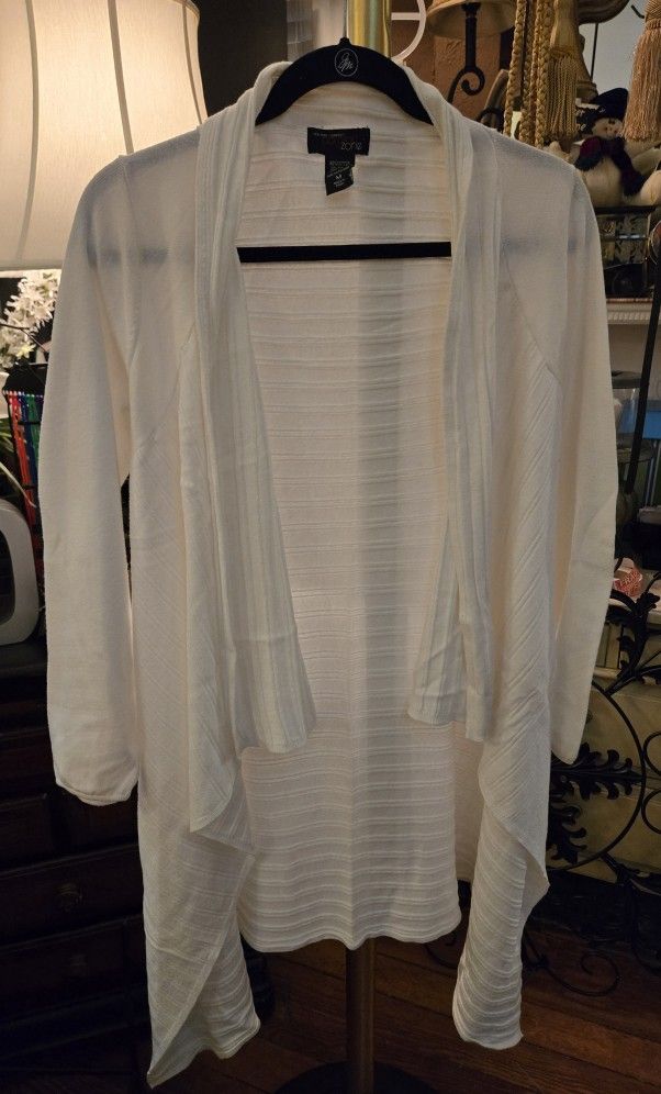 WT # 1027 Women's Medium, New York & Company White Cardigan Nice Long Sleeve Lightweight Sweater Sweater , Asymmetrical