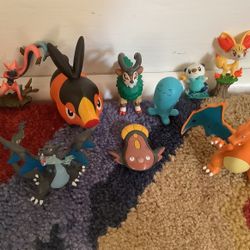 Pokémon Figures