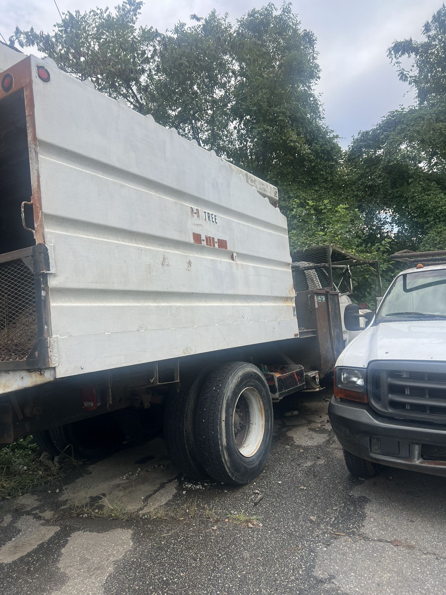 Ford F750
