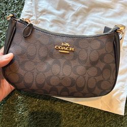Teri Coach Bag Brown 