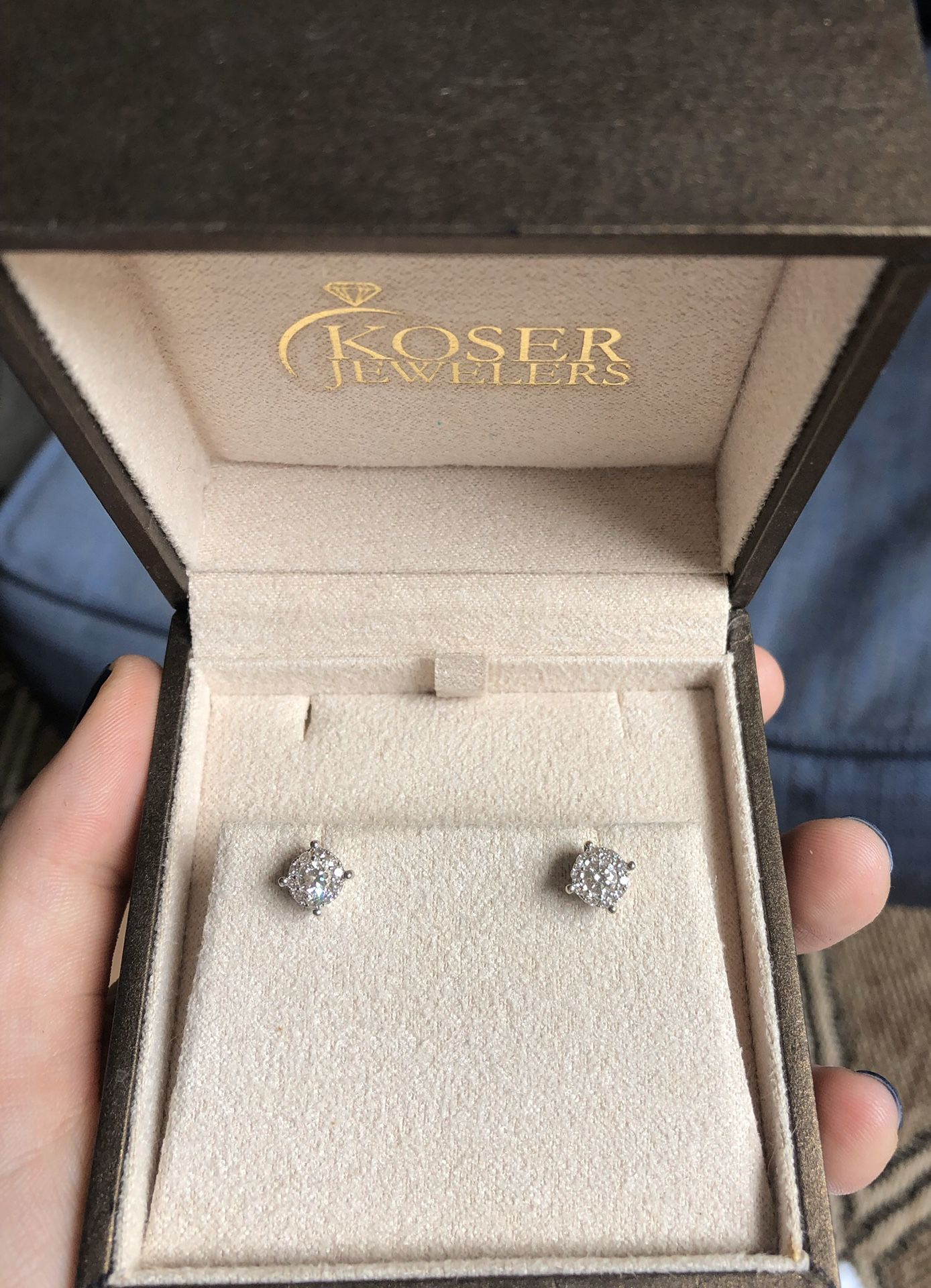.75 Carat Diamond Cluster Stud Earrings