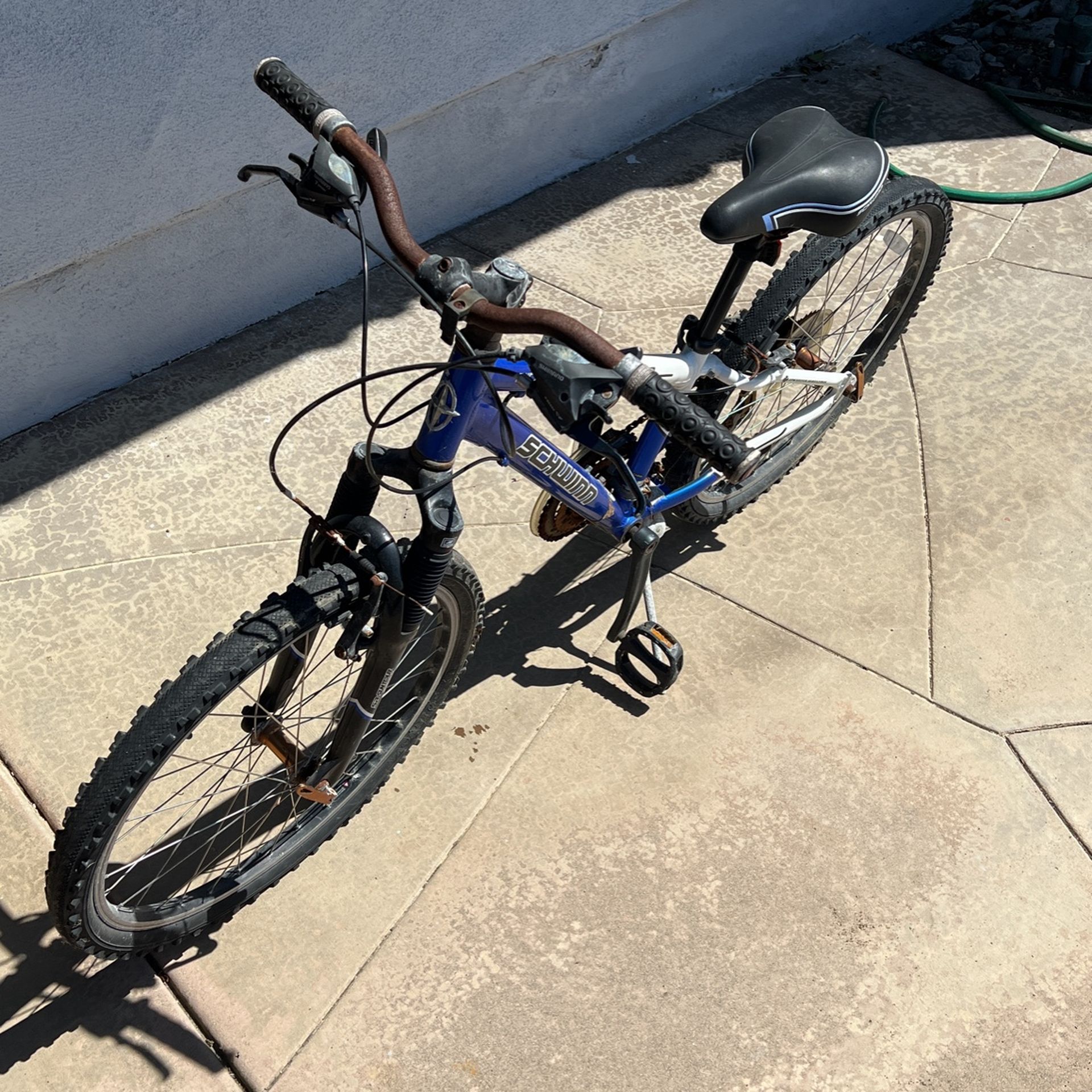 Schwinn Mesa Midi 24 Inch