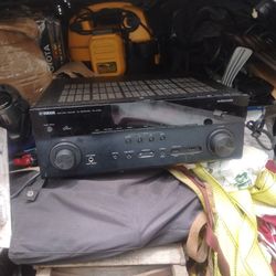 Amplifier Yamaha Model Number Rx-a750 120 Volt 400 W Use