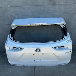 2020 - 2023 TOYOTA HIGHLANDER - Tail Gate Lift Gate OEM