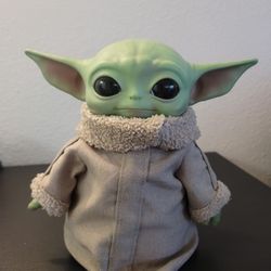 The Mandalorian Baby Yoda Doll