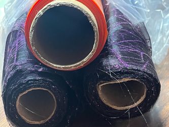 3 rolls of Halloween decor
